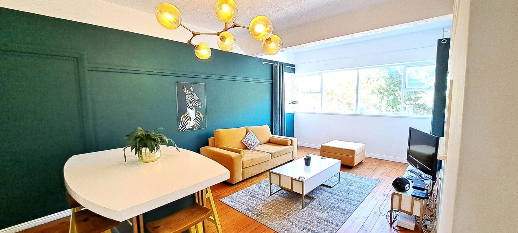 Secure And Modern 2bed In Cape Towns Charming Rondebosch * Cape Town