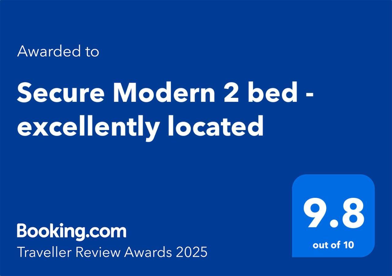 Secure And Modern 2bed In Cape Towns Charming Rondebosch Cape Town